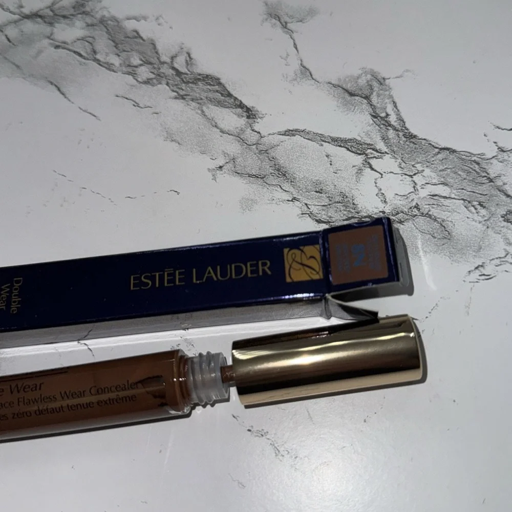 NWT Estée Lauder doublewear concealer: 8N Very Deep Never used Still in box